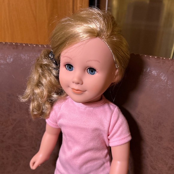 Zoey -18” doll Modern Girl - Picture 2 of 8